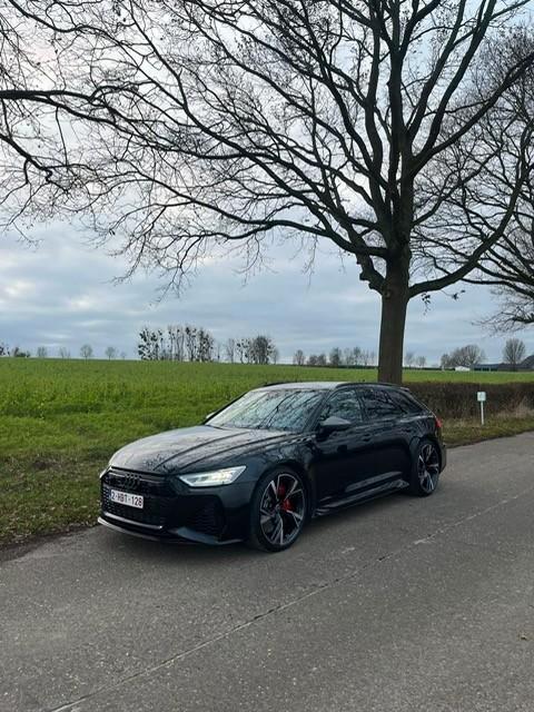 audi RS6  PERFORMANCE, Auto's, Audi, Particulier, RS6, Benzine, Euro 6, Break, 5 deurs, Automaat, Zwart, Zwart, Leder, Vierwielaandrijving