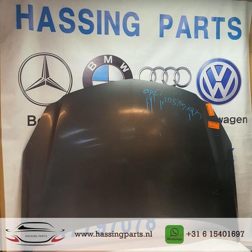 Motorkap van een Opel Insignia 2012 met artikelnummer 132769, Auto-onderdelen, Carrosserie, Motorkap, Opel, Voor, Gebruikt, Ophalen of Verzenden
