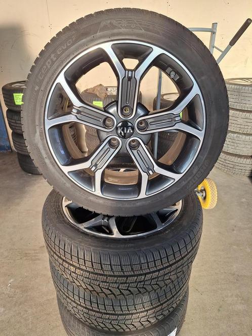 Kia Xceed Winterset 18 Inch Origineel, Auto-onderdelen, Banden en Velgen, Banden en Velgen, Winterbanden, 18 inch, 235 mm, Personenwagen