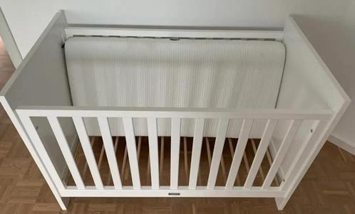 Ledikant Bopita + Aerosleep Evolution matras en 4 hoeslakens, Kinderen en Baby's, Babywiegjes en Ledikanten, Ledikant, Ophalen
