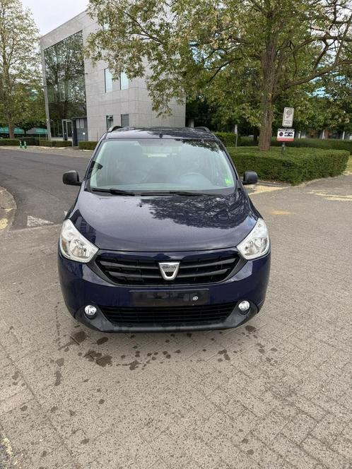 Dacia lodgy 2016 1.6 benzine 7 plaatsen !!!!!, Auto's, Dacia, Bedrijf, Te koop, Lodgy, Benzine, Euro 6, Monovolume, 5 deurs, Handgeschakeld