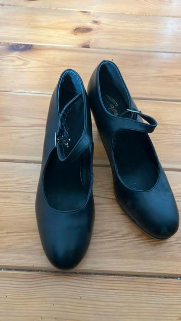 Tapdansschoenen Capezio 39/40 beschikbaar voor biedingen