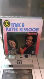 Vinyl singel mac & katie kissoon zie foto, CD & DVD, Vinyles | Autres Vinyles, Comme neuf, Enlèvement ou Envoi