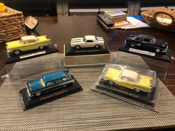 Chevrolet bel air camaro z28 nomad ford crestline Victoria, Hobby en Vrije tijd, Modelauto's | 1:43, Zo goed als nieuw, Auto, Overige merken