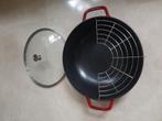 Staub wokpan 30 cm, Ophalen of Verzenden, Zo goed als nieuw