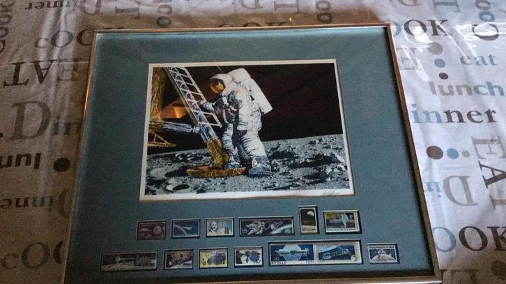 The verovering van de ruimte, Verzamelen, Foto's en Prenten, Zo goed als nieuw, Prent, Overige onderwerpen, 1960 tot 1980, Ophalen of Verzenden