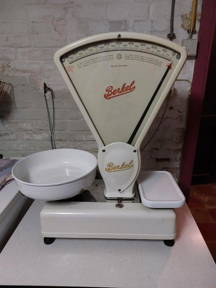 Berkel Email 1947 weegschaal, Antiek en Kunst, Antiek | Keukengerei, Ophalen