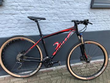 Mountenbike Scott beschikbaar voor biedingen