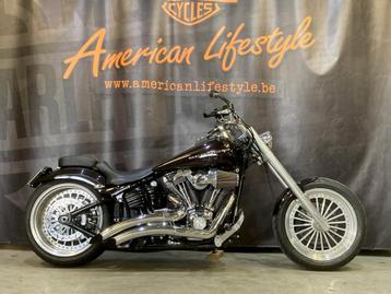 Harley-Davidson Softail Rocker FXCWC