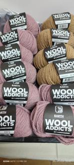 Brei-en haak garen. WOOLADDICTS. EARTH. NIEUW., Hobby en Vrije tijd, Breien en Haken, Ophalen of Verzenden, Nieuw