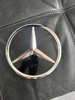 Zadelplaat met Mercedes-logo W205 OEM A0008880000, Auto-onderdelen, Ophalen, Mercedes-Benz