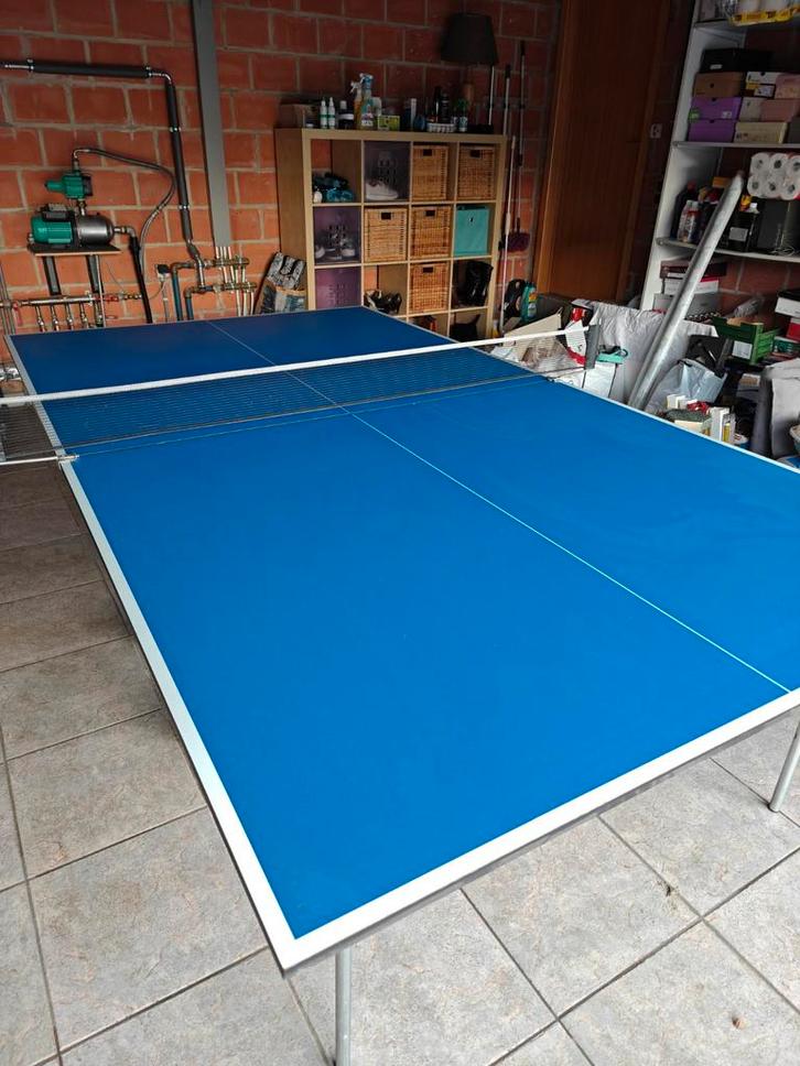 Table de ping-pong TECTONIC, Sports & Fitness, Ping-pong, Utilisé, Table d'intérieur, Pliante, Mobile, Format de concours, Enlèvement