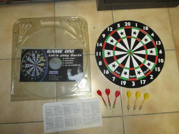 Dubbelzijdig dartsspel met pijlen , darts game beschikbaar voor biedingen