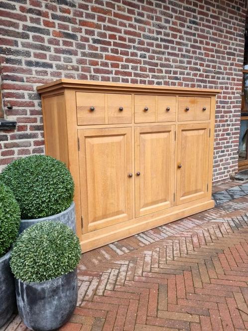 Eiken dressoir GRATIS LEVERING, Huis en Inrichting, Kasten | Dressoirs, Zo goed als nieuw, Ophalen of Verzenden