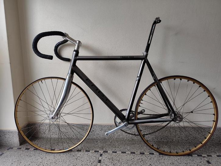 Piste cyclable Fort Piste 7005, Vélos & Vélomoteurs, Vélos | Vélos de course, Enlèvement