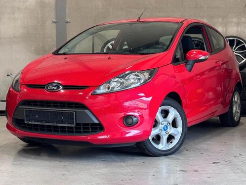 Ford Fiesta 1.25 benzine airco, Autos, Ford, Entreprise, Vitres électriques, Essence, Boîte manuelle, Rouge, Enlèvement