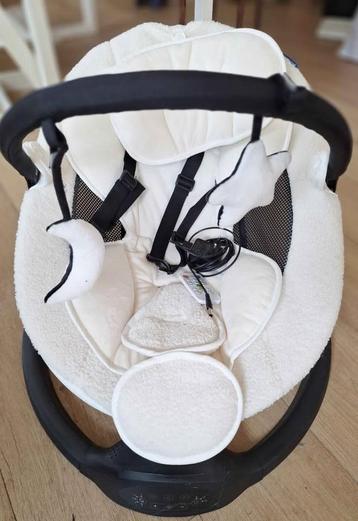 Luvion Baby swing beschikbaar voor biedingen
