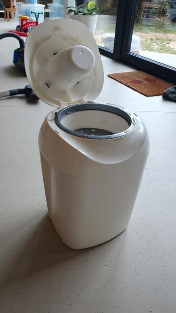 Tommee Tippee Sangenic Tec luieremmer beschikbaar voor biedingen