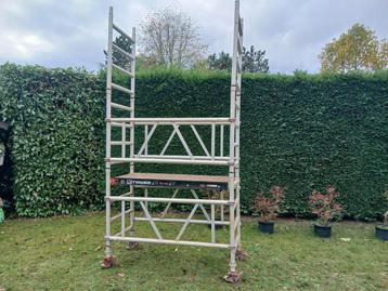 Altrex mitower  stelling Te Koop   b1600x d0.75 x h4000 beschikbaar voor biedingen