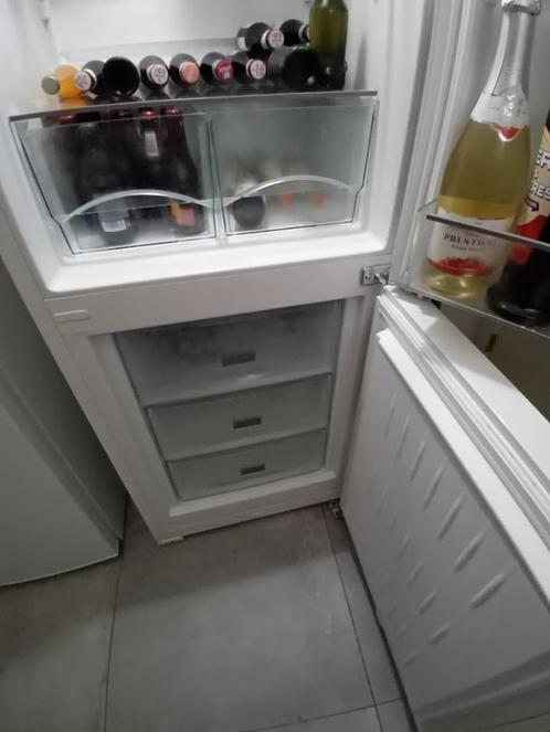 Grote Miele vrijstaande koelkast - diepvries combinatie - Wi, Elektronische apparatuur, Koelkasten en IJskasten, Zo goed als nieuw