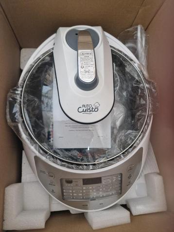 Robo Auto Cuisto NEUF !!! + accessoires + livres recettes  beschikbaar voor biedingen