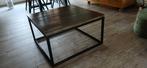 houten salontafel met ijzer onderstel, Huis en Inrichting, Tafels | Salontafels, Ophalen, 50 tot 100 cm, Vierkant, 50 tot 100 cm