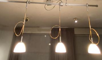 Hanglampen beschikbaar voor biedingen