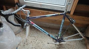 Koersfiets Ridley onderdelen beschikbaar voor biedingen