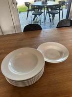 7 Grote pasta borden, Huis en Inrichting, Keuken | Servies, Ophalen, Zo goed als nieuw, Bord(en)