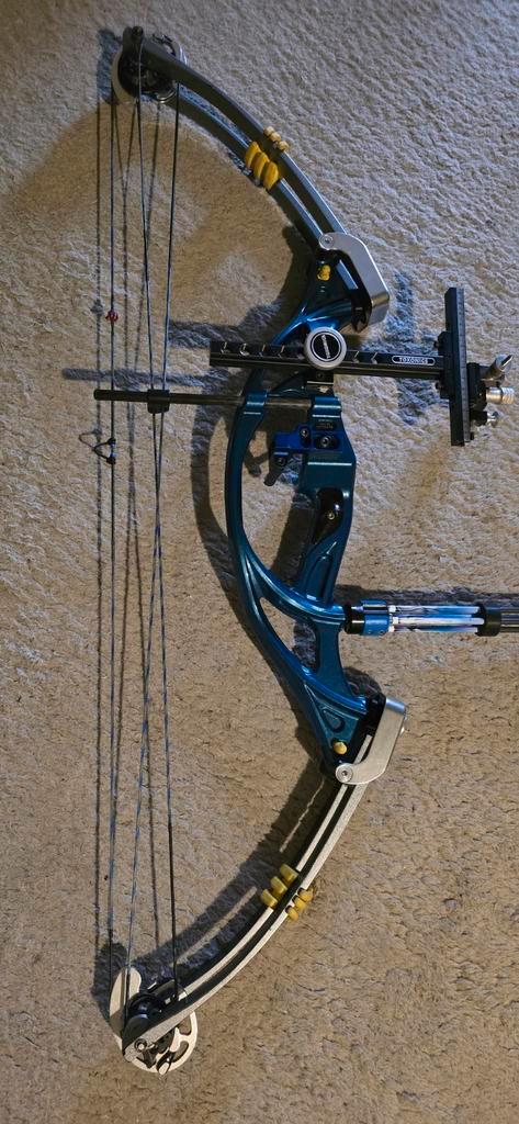 Handboog hoyt, Sport en Fitness, Handboogschieten, Zo goed als nieuw, Pijlen, Ophalen of Verzenden