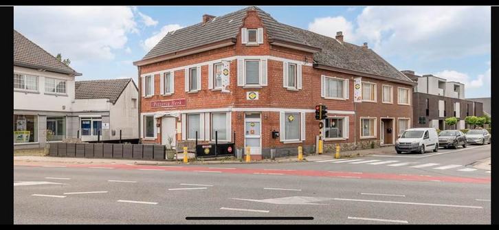 Propriété commerciale avec maison à vendre, Immo, Maisons à vendre, Hasselt, 200 à 500 m², Habitation avec espace professionnel