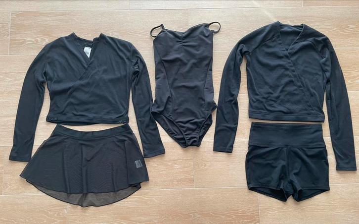 Klassiek dansensemble, zwart, 15-16 jaar, Sport en Fitness, Dansen, Zo goed als nieuw, Kleding, Ophalen of Verzenden