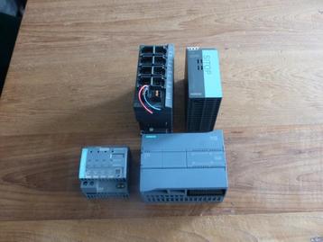 SIEMENS PLC S7-1200 CPU 1215C+EXTRAS DC/DC/RLY+PSU+SWITCH, Enlèvement, Utilisé
