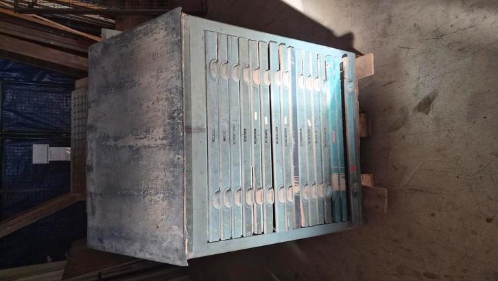 Houten letterkast drukkerij, Antiek en Kunst, Antiek | Meubels | Kasten, Ophalen