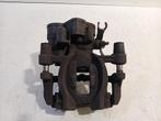 REMKLAUW RECHTS ACHTER BMW X1 (F48) (34206883034), Gebruikt, BMW