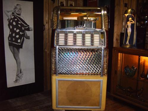 TE  KOOP  ROCK-OLA   1432 BOUWJAAR   1951, Verzamelen, Automaten | Jukeboxen, Zo goed als nieuw, Rock Ola, 1950 tot 1960, Ophalen of Verzenden