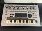 Roland MC303 Groovebox, Muziek en Instrumenten, Ophalen, Zo goed als nieuw, Roland