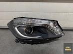 Phare bi-x non droit Mercedes Classe A W176 A1768202061, Autos : Pièces & Accessoires, Éclairage, Mercedes-Benz AG, Mercedes-Benz