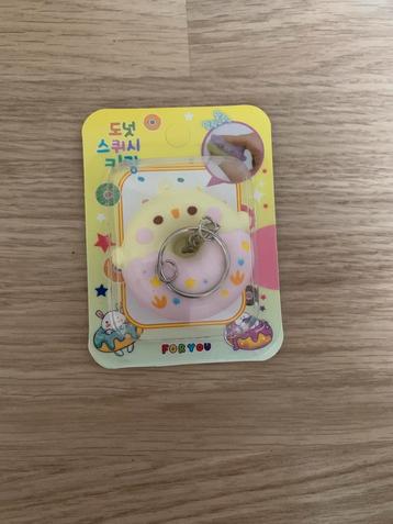 Squishy sleutelhanger donut ongeopend beschikbaar voor biedingen