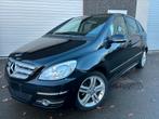 Mercedes b160 benzine Sportline/ 55.000km/ reeds gekeurd vvk, Auto's, Euro 5, Zwart, Leder en Stof, 1000 kg