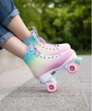 Patins à roulettes RAVEN = 30 € à la place de 69,90 € beschikbaar voor biedingen