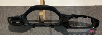 FORD PUMA SIERLIJST DASHBOARD HOOGGLANS ZWART  beschikbaar voor biedingen