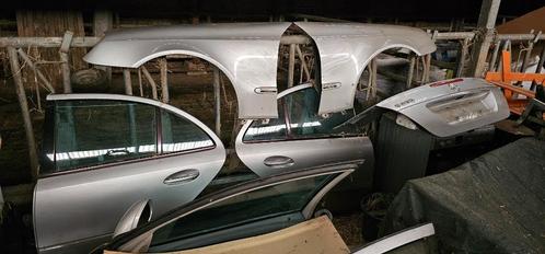 Mercedes E220 autodeuren, achterklep en spatbord, Auto-onderdelen, Carrosserie, Achterklep, Mercedes-Benz, Gebruikt, Ophalen