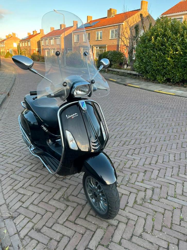 Vespa S Sprint scooter 50cc, Fietsen en Brommers, Scooters | Vespa, Zo goed als nieuw, Vespa S, Klasse A (25 km/u), Benzine, Ophalen