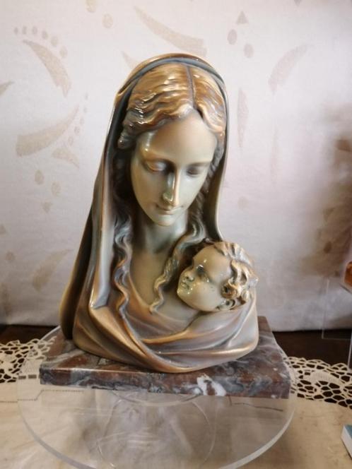 Borstbeeld moeder en kind getekende J. Dommisse, Antiquités & Art, Art | Sculptures & Bois, Enlèvement ou Envoi