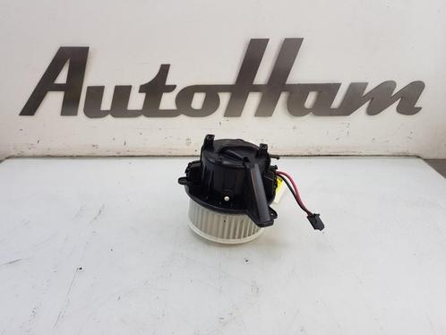 KACHEL VENTILATORMOTOR Seat Ibiza V (KJB) (01-2017/-), Auto-onderdelen, Airco en Verwarming, Seat, Gebruikt