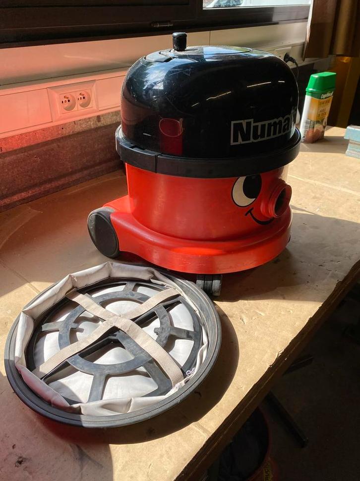 Numatic stofzuiger diverse modellen, Elektronische apparatuur, Stofzuigers, Zo goed als nieuw, Stofzuiger, Ophalen