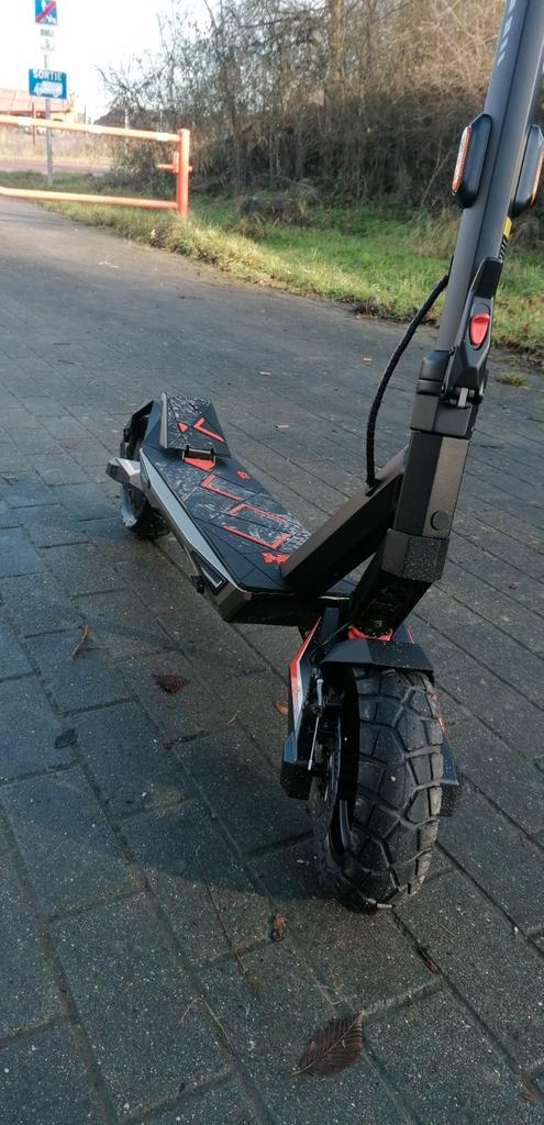 Kukirin T3, Fietsen en Brommers, Steps, Zo goed als nieuw, Ophalen of Verzenden