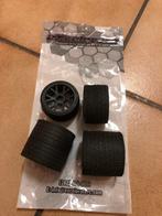 Excelerate R12 1/12th Rubber Tires, Enlèvement, Comme neuf