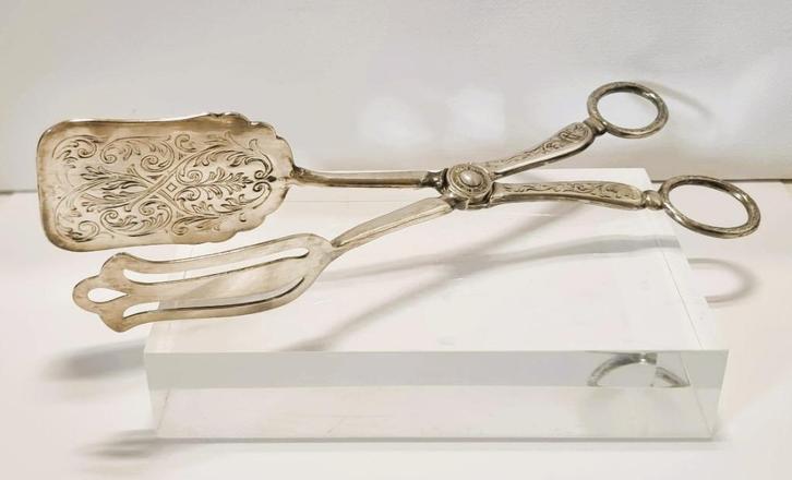 Gebaktang, verzilverd met graveringen., Verzamelen, Porselein, Kristal en Bestek, Zo goed als nieuw, Bestek, Overige materialen